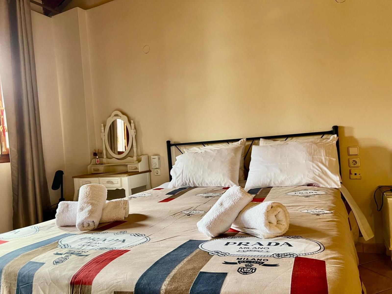 Στούντιο Κέντρου Άνω Πόλης Πάτρας Apartman Kültér fotó